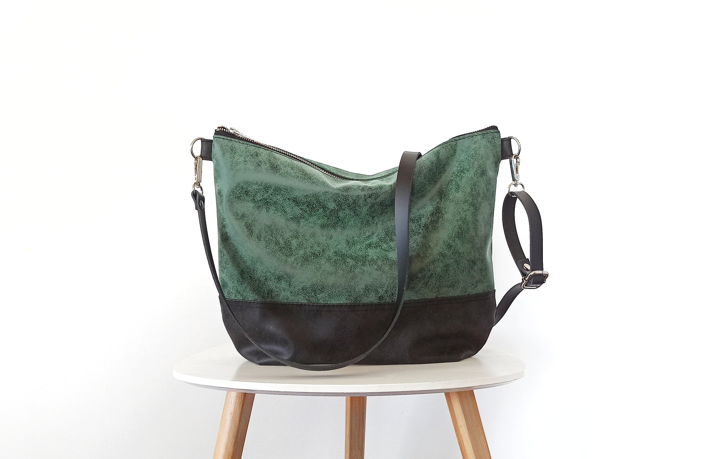 Large crossbody bag- Pine