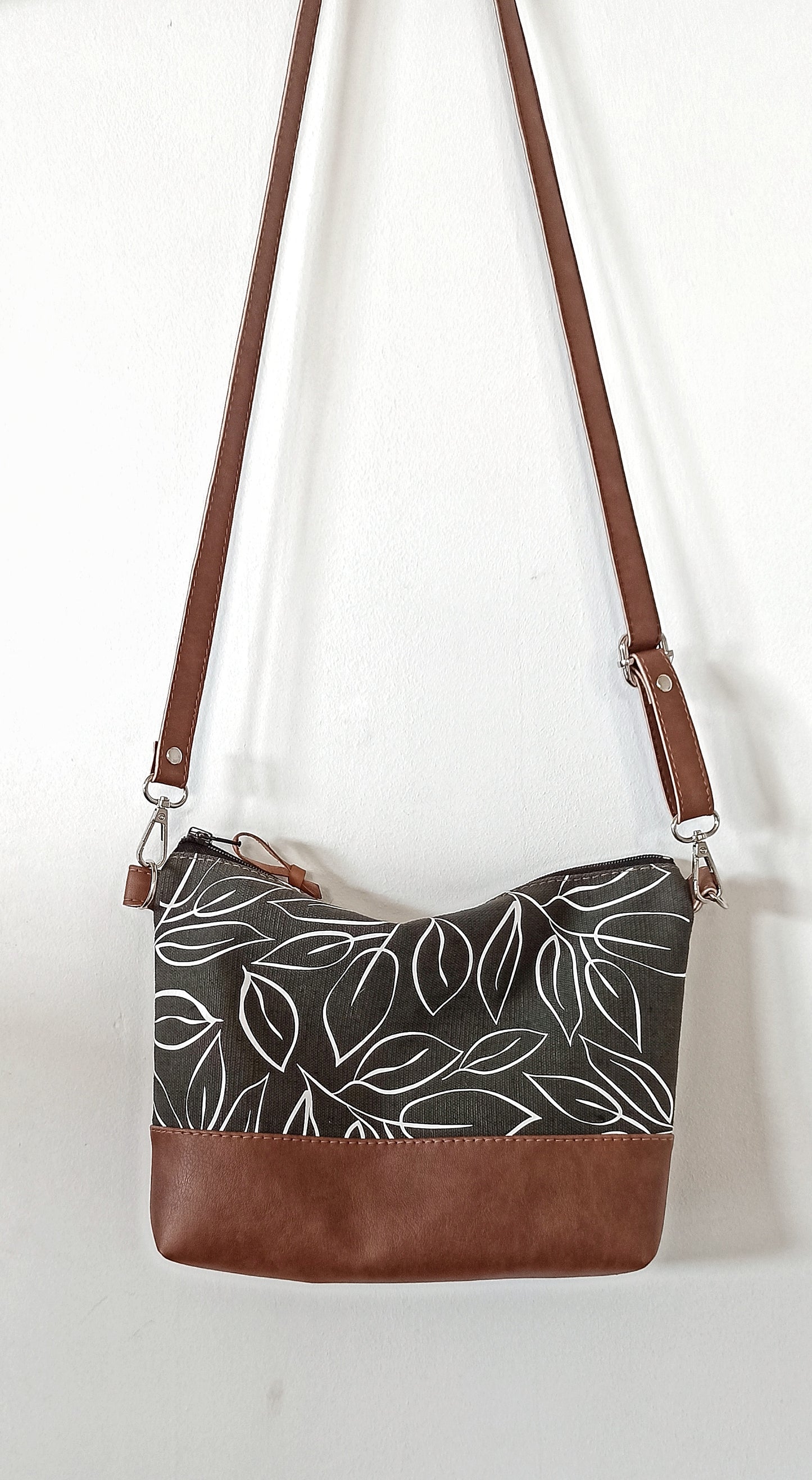 Crossbody bag- Nature