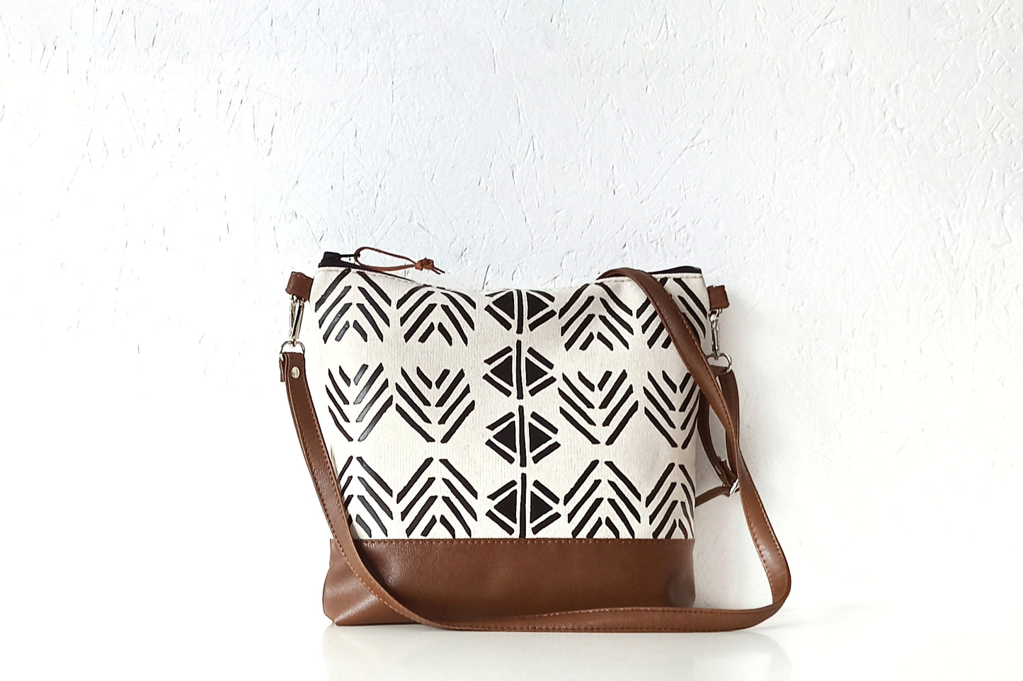 Crossbody bag - Aztec