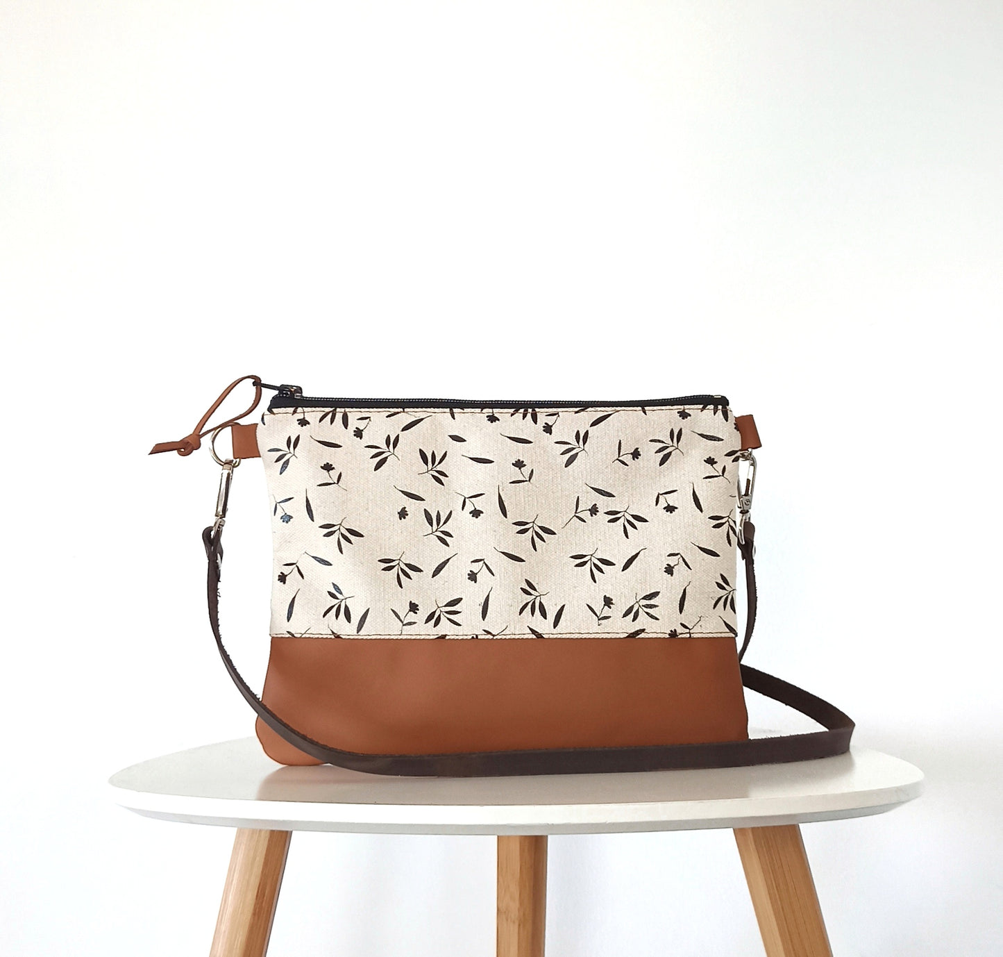 Canvas leather crossbody bag- Floral