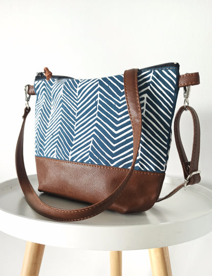 Crossbody bag- Teal