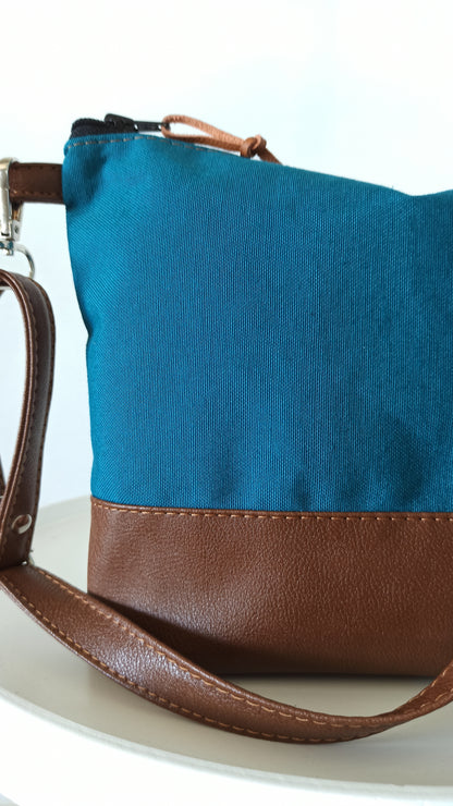 Crossbody bag- Teal