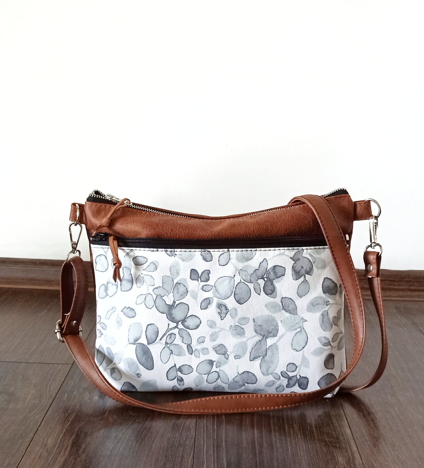 Medium crossbody bag - Watercolor