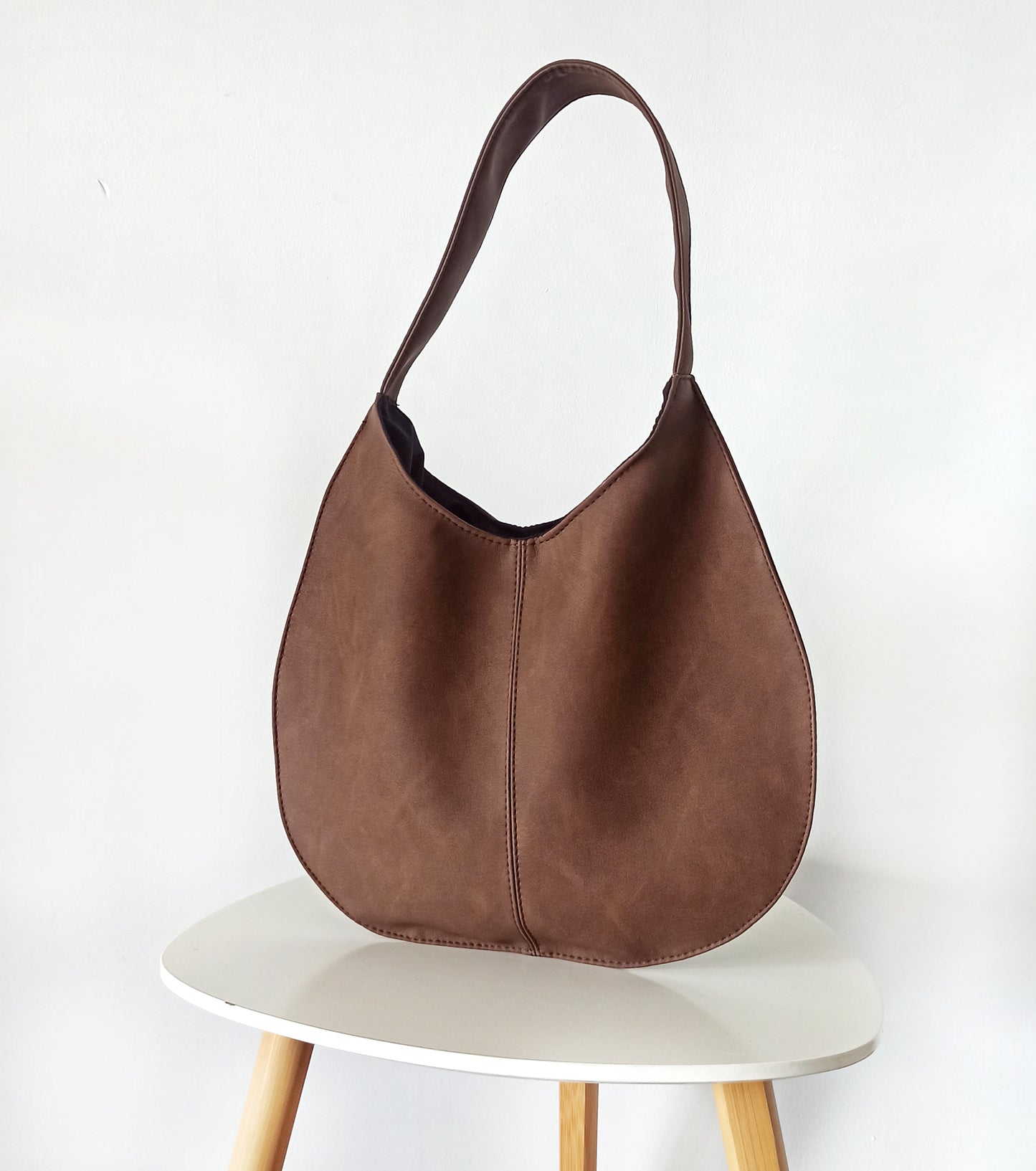 Hobo shoulder bag