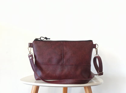 Vegan leather Crossbody bag in Deep Plum