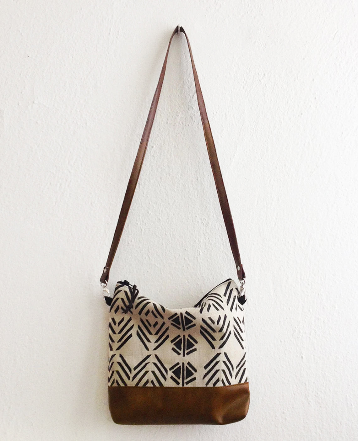 Crossbody bag - Aztec