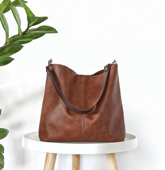 Hobo bag- Deep cognac