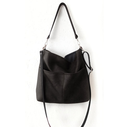 Large hobo bag with pockets- Black