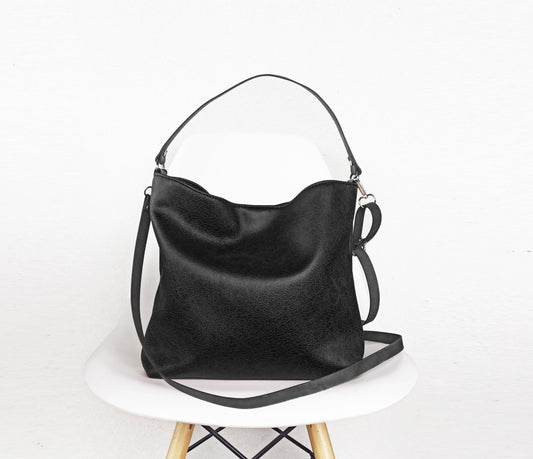 Medium hobo bag- Black